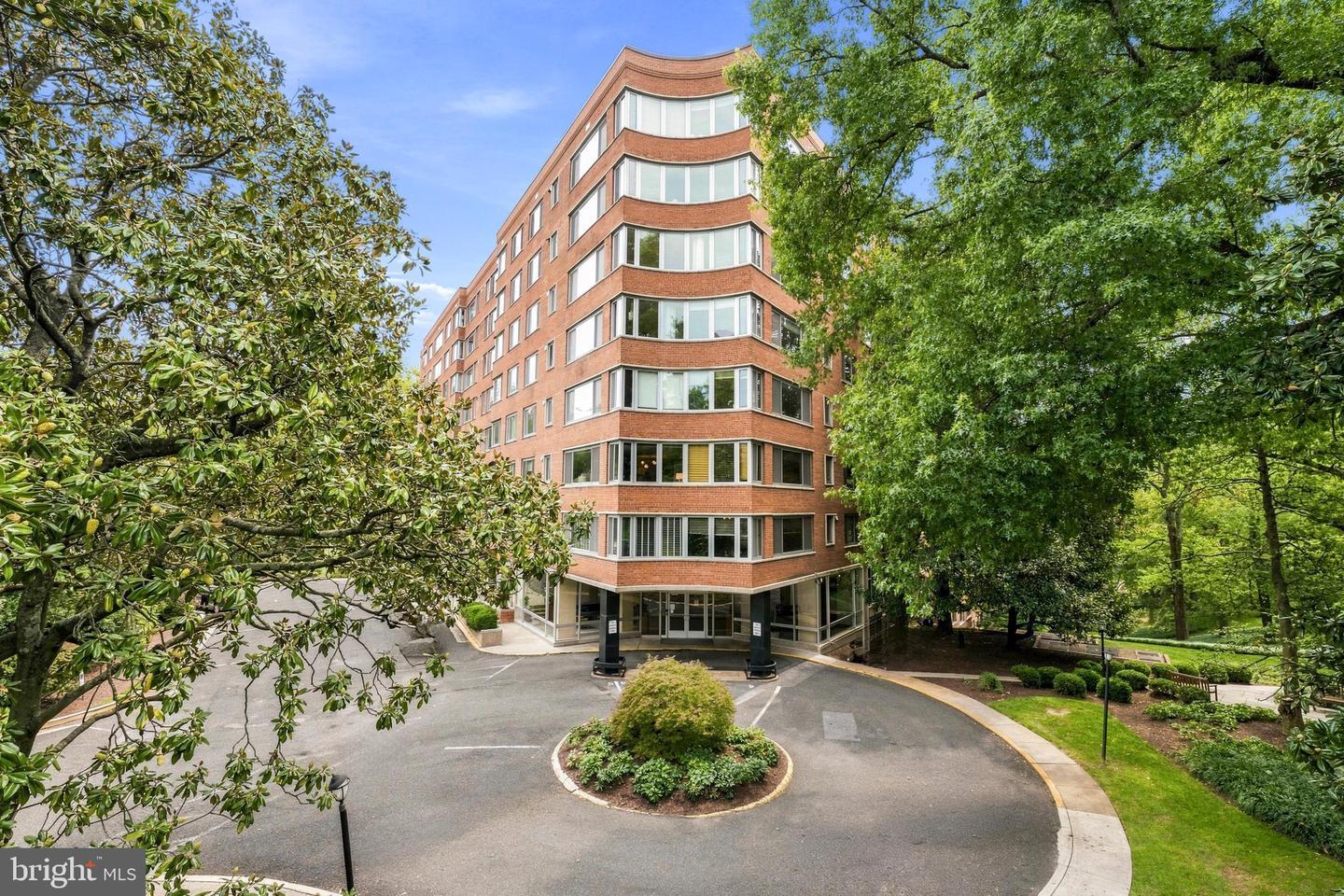 4200 Cathedral Ave Nw #607 Property Photo 29