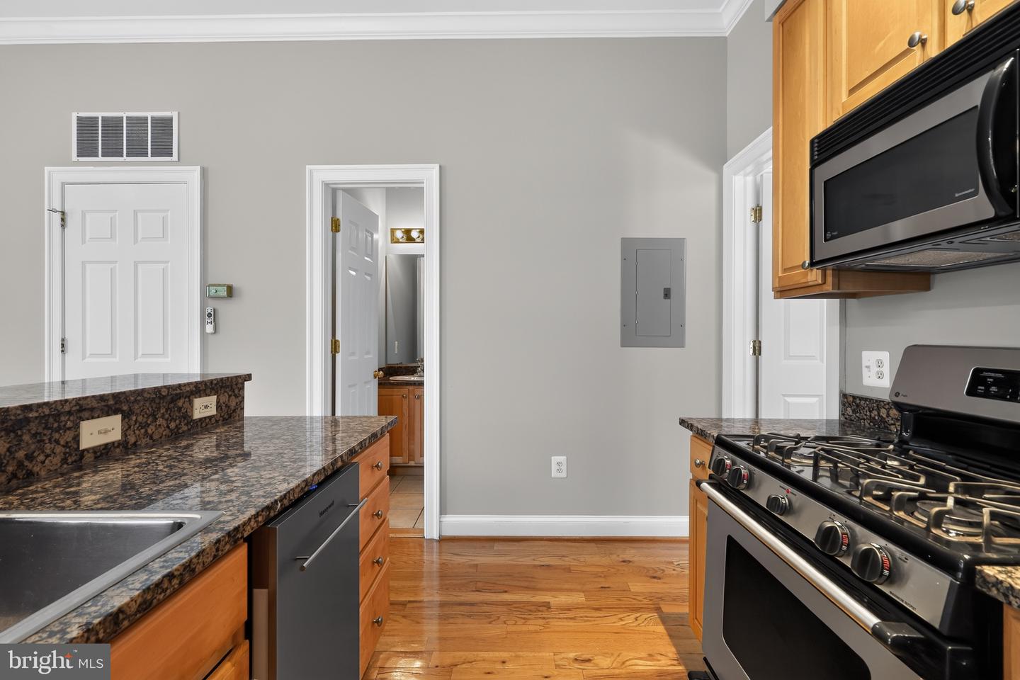 1340 Q St Nw #12 Property Photo 18