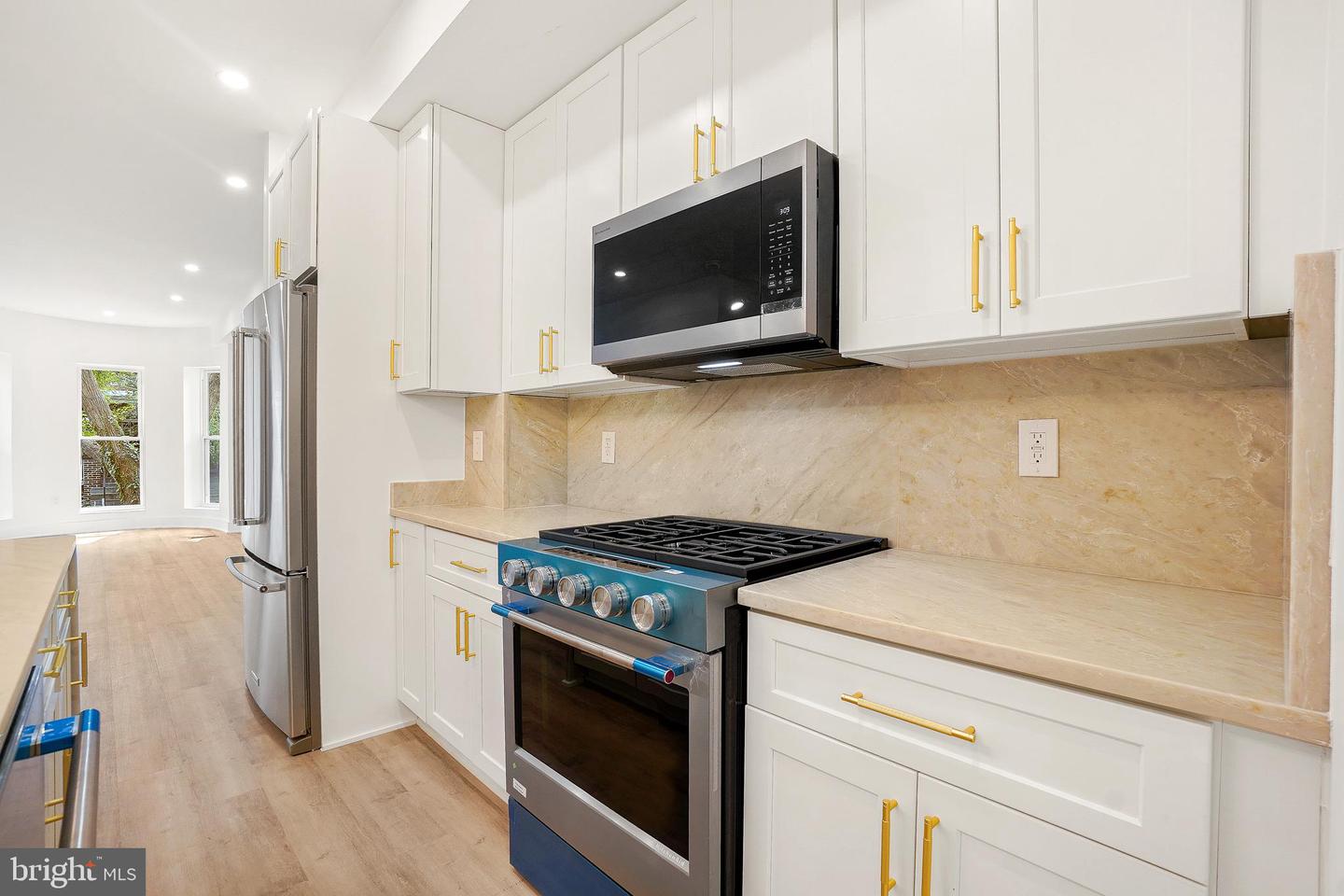 1431 Monroe St Nw Property Photo 7