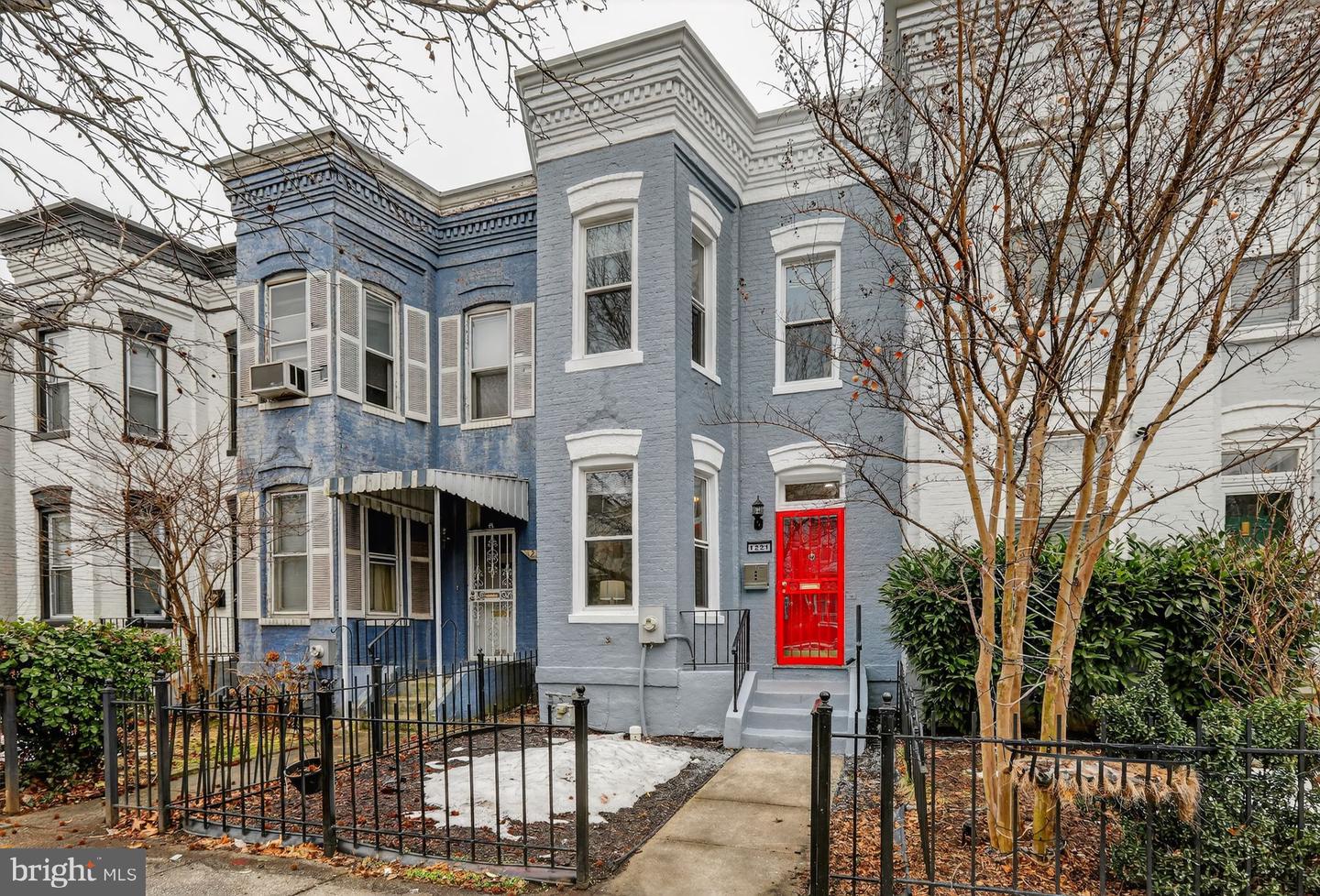1221 I St Ne Property Photo 1