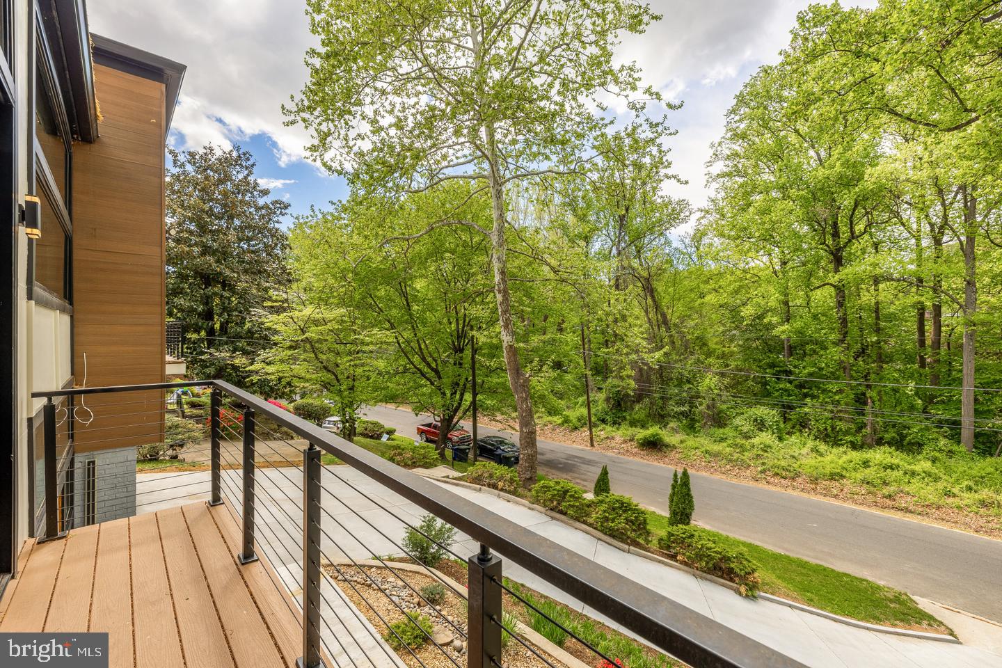 8165 E Beach Dr Nw Property Photo 6