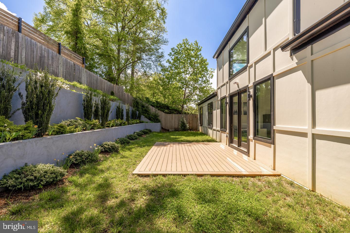 8165 E Beach Dr Nw Property Photo 43