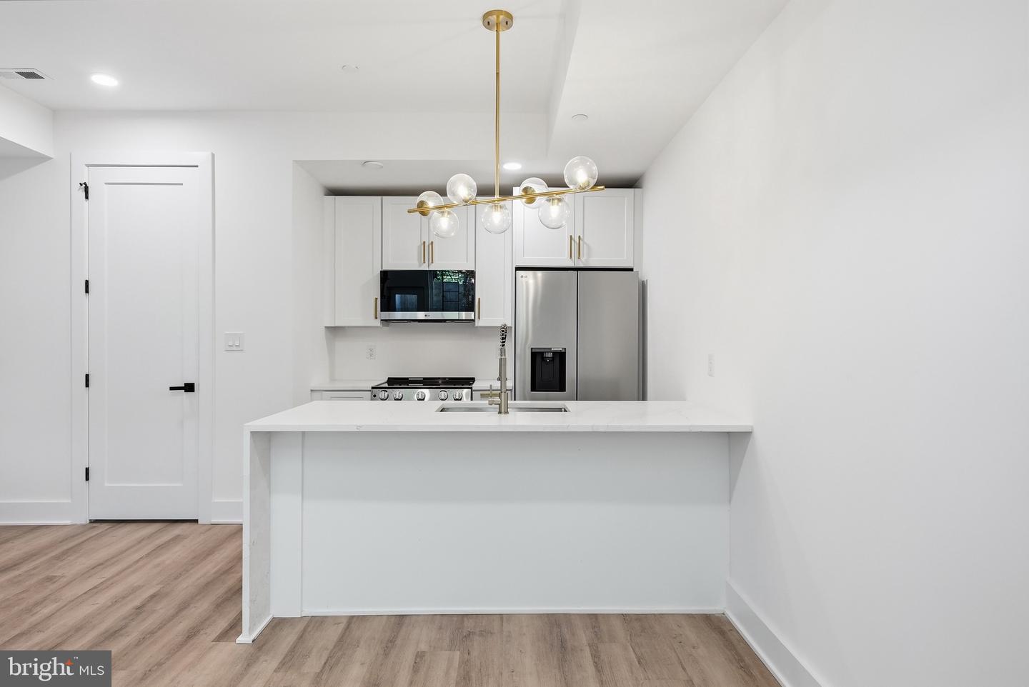 2105 M St Ne #2 Property Photo 5