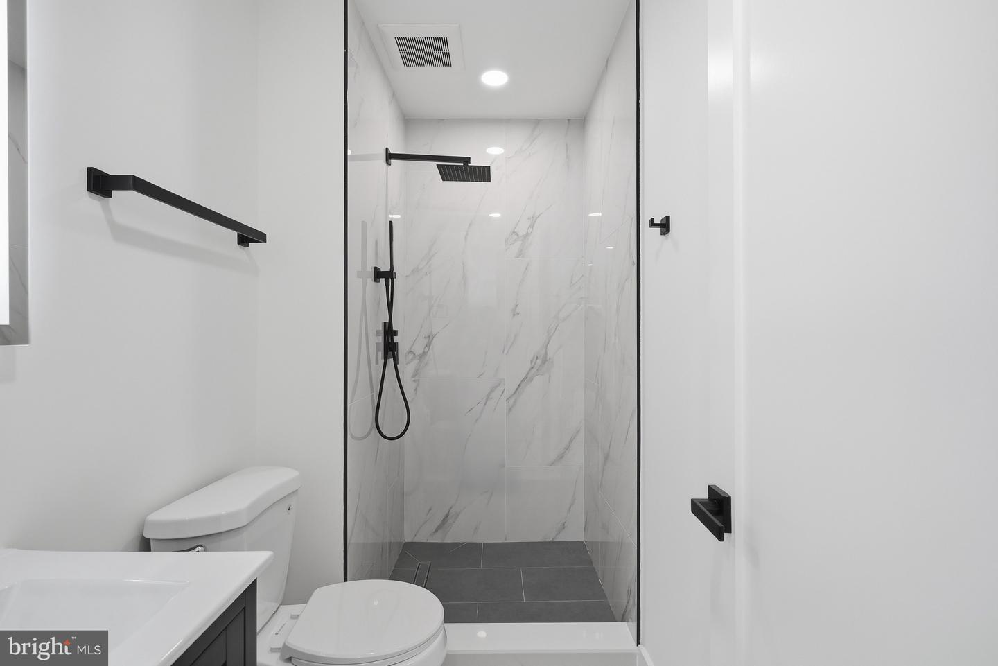 2105 M St Ne #3 Property Photo 17