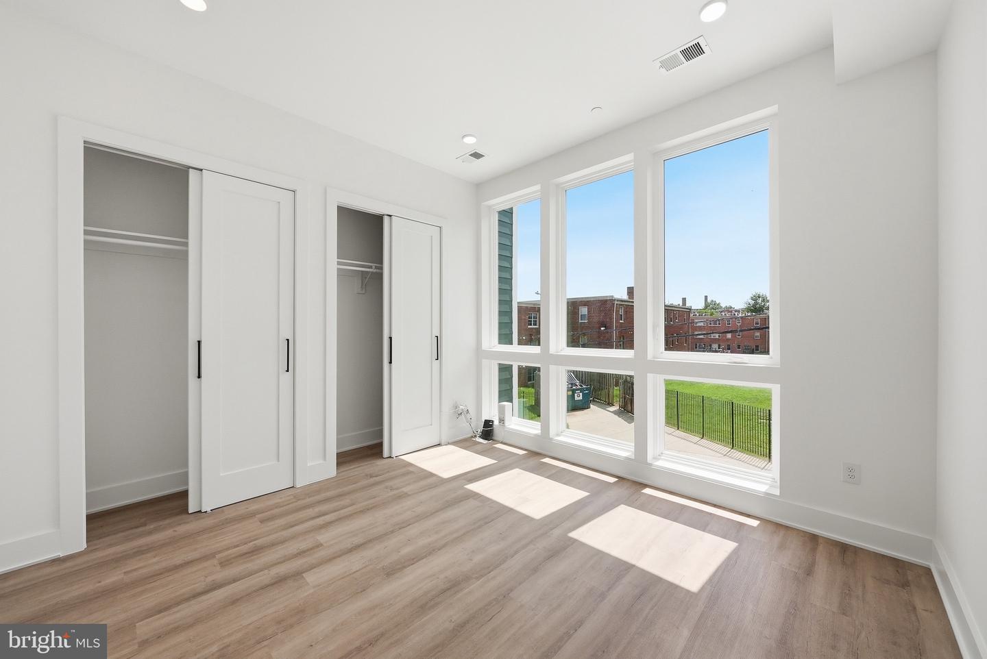 2105 M St Ne #8 Property Photo 16