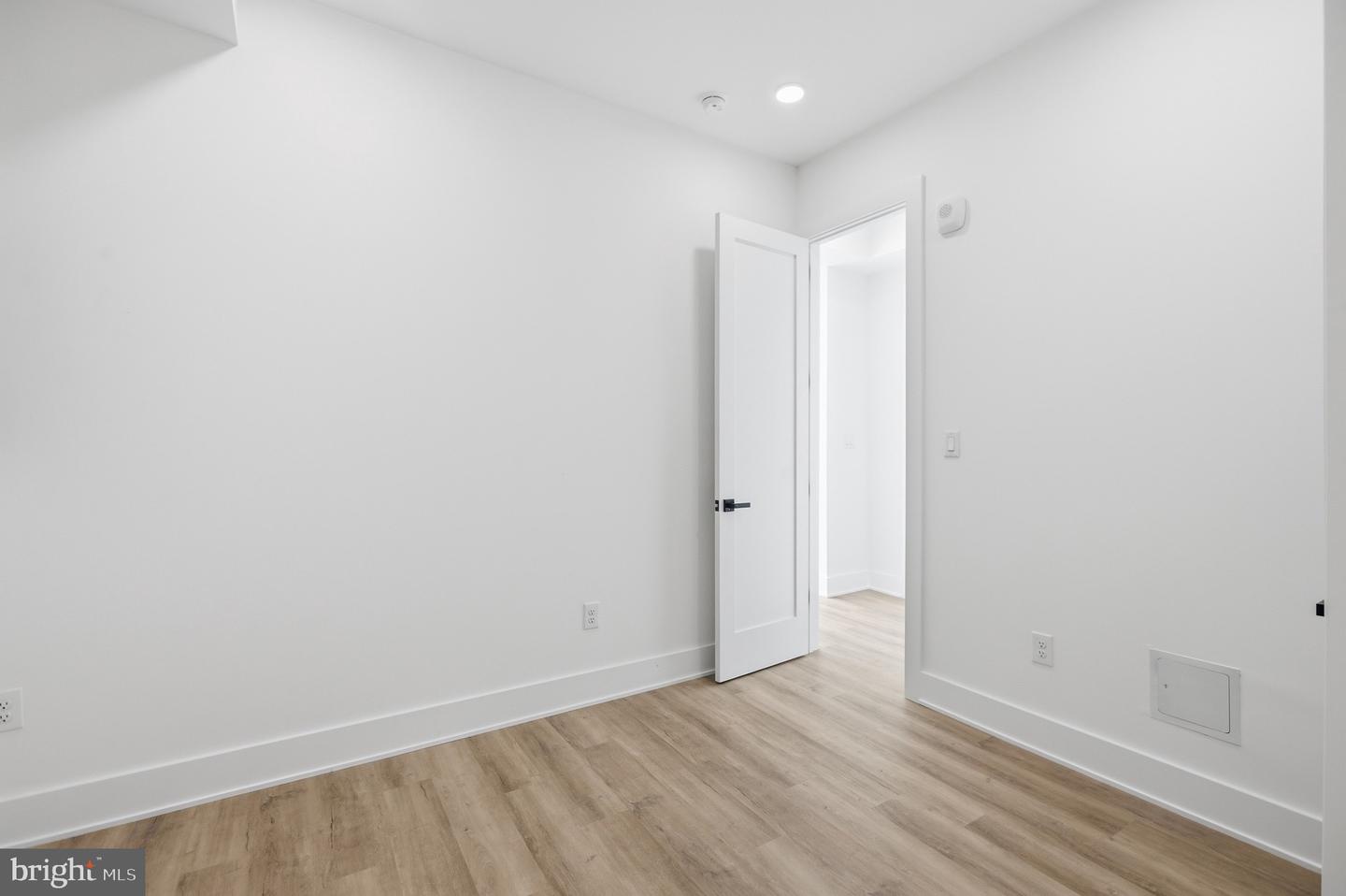 2105 M St Ne #11 Property Photo 10