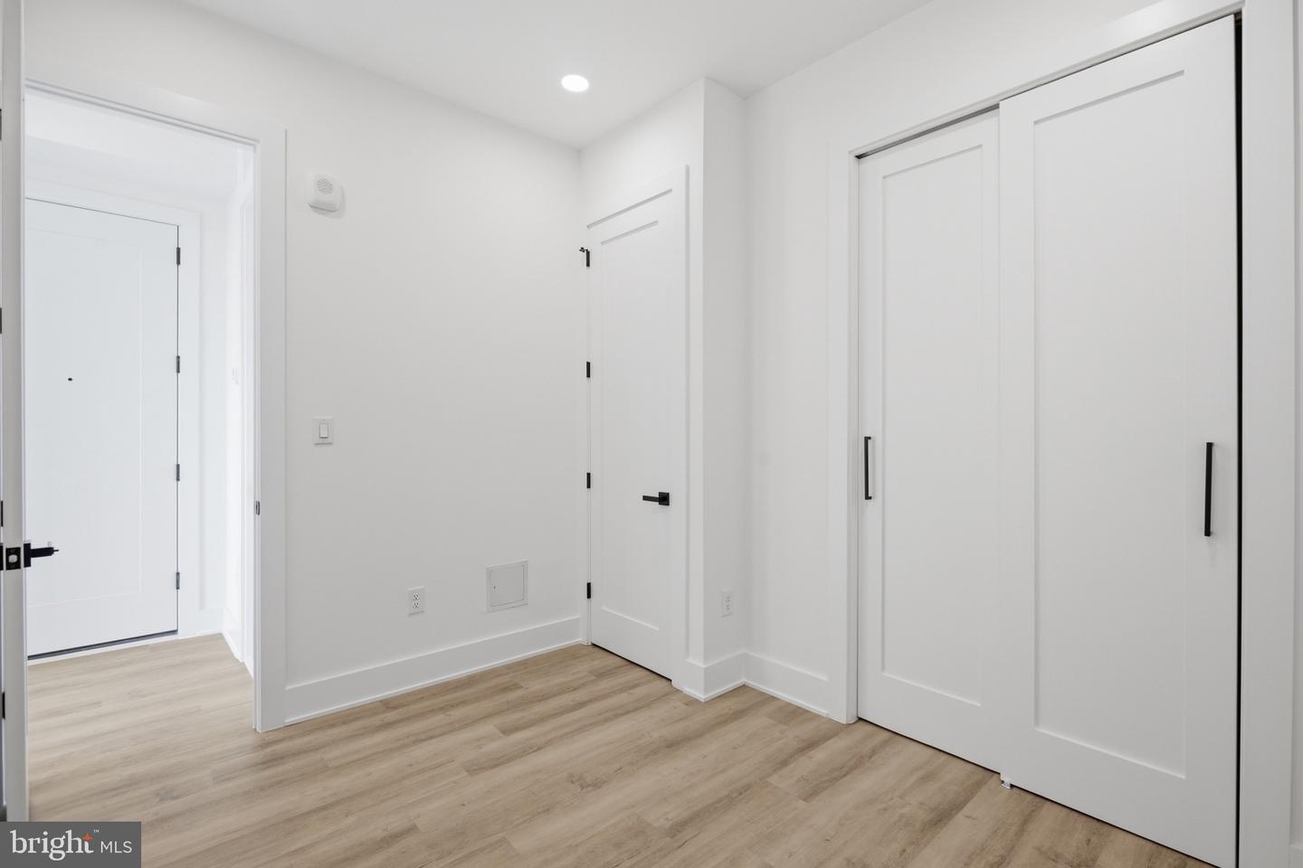 2105 M St Ne #11 Property Photo 11