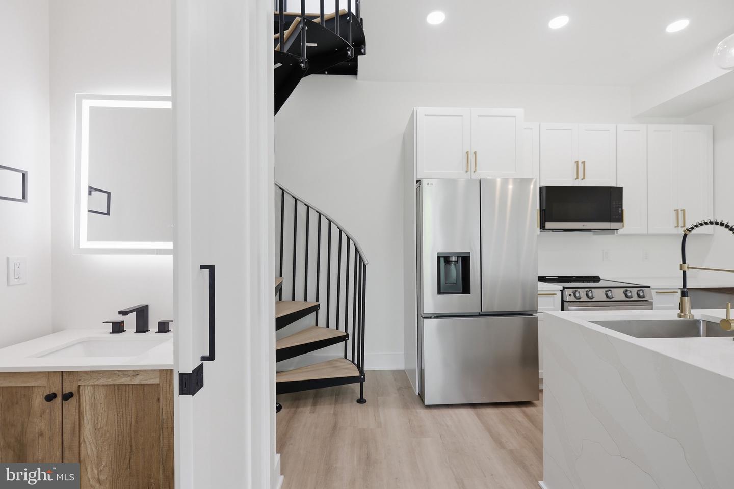 2105 M St Ne #ph1 Property Photo 17