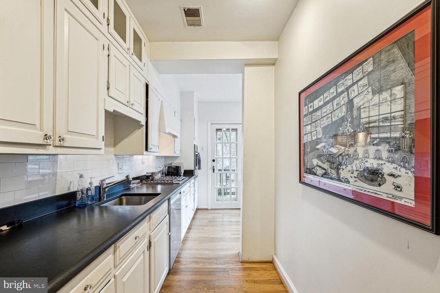 4409 Q St Nw Property Photo 6