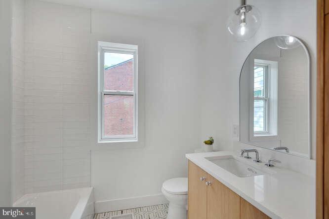 734 Taylor St Nw Property Photo 16