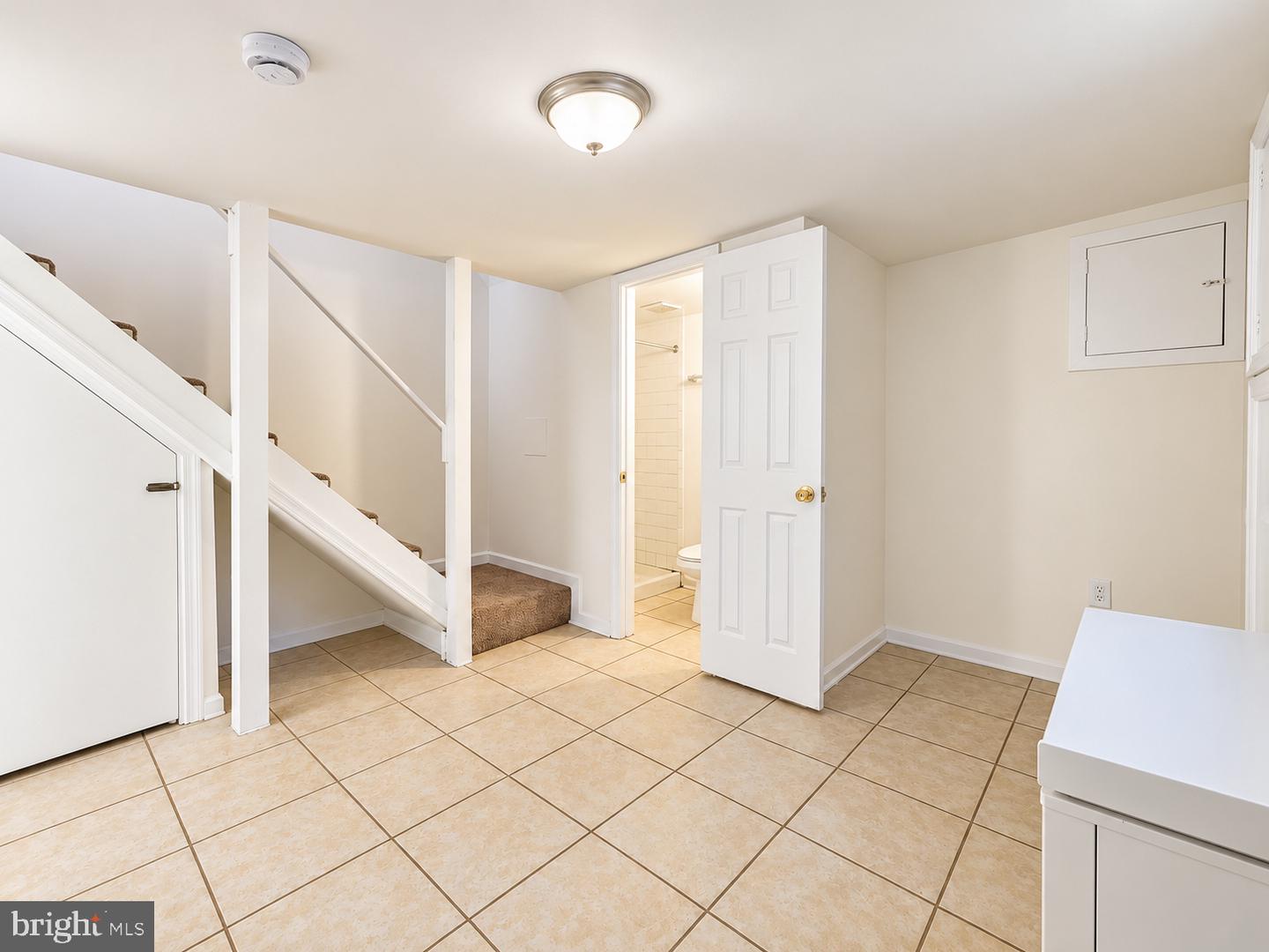 5074 Jay St Ne Property Photo 18