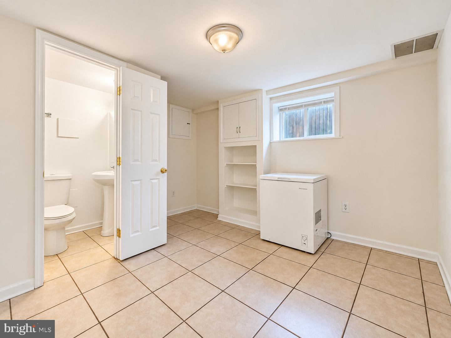 5074 Jay St Ne Property Photo 19