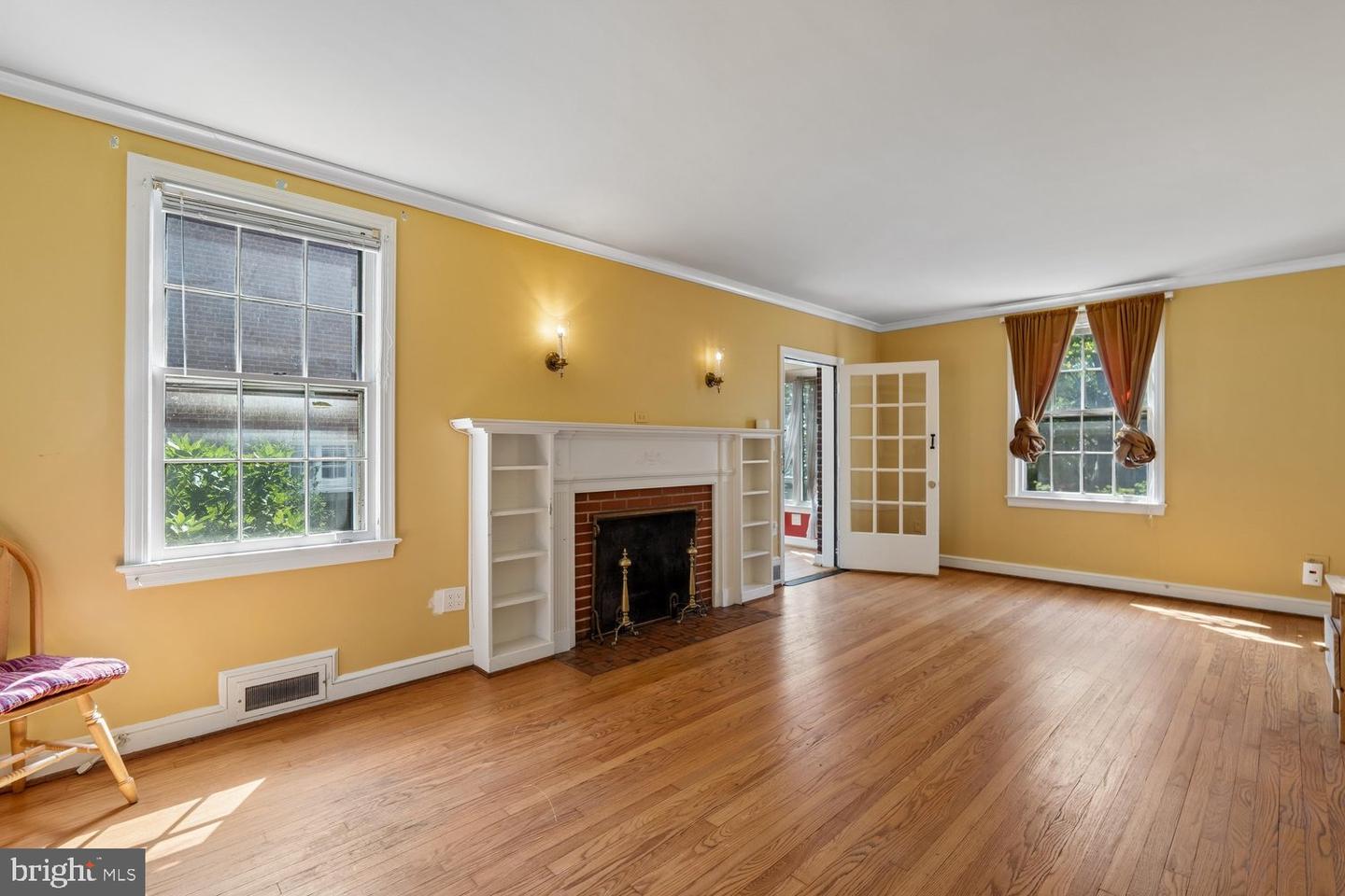 3527 Albemarle St Nw Property Photo 10