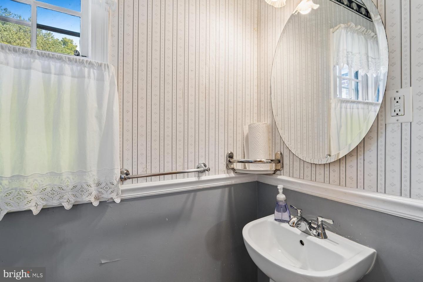3527 Albemarle St Nw Property Photo 24
