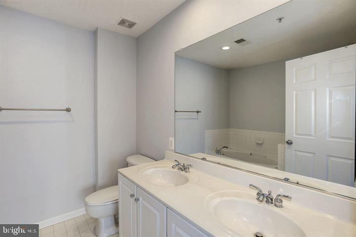 807 Capitol Square Pl Sw Property Photo 17