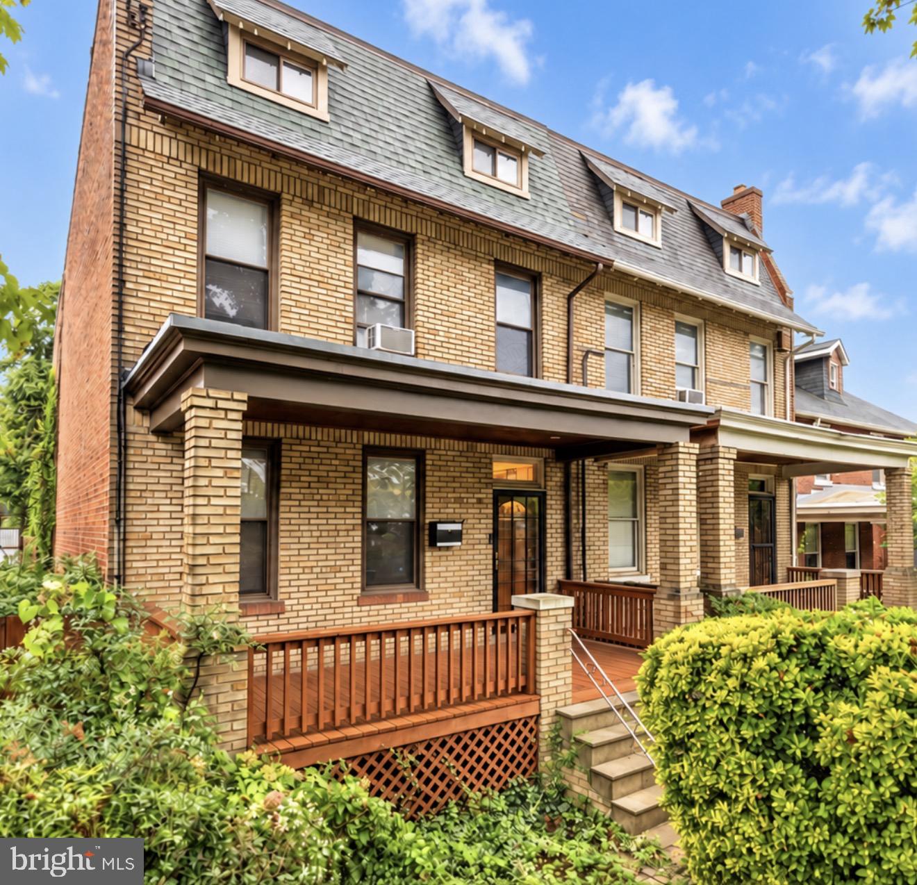 1316 MADISON ST NW Property Photo 1