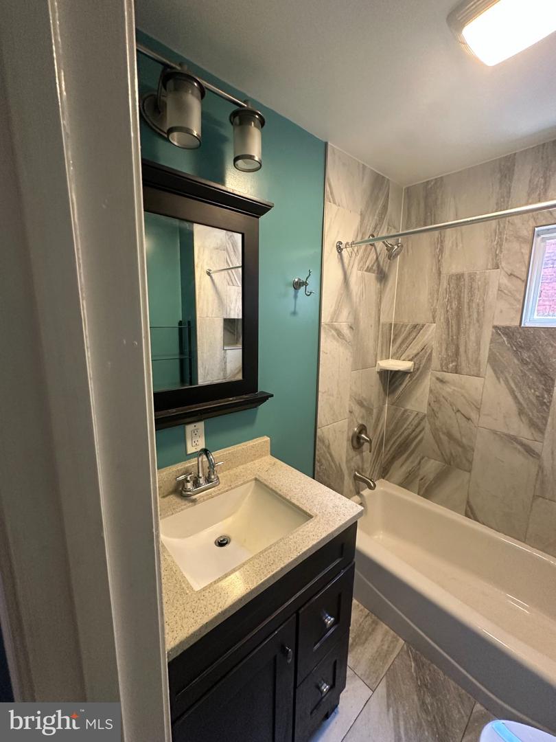 1533 6th St Nw Property Photo 1