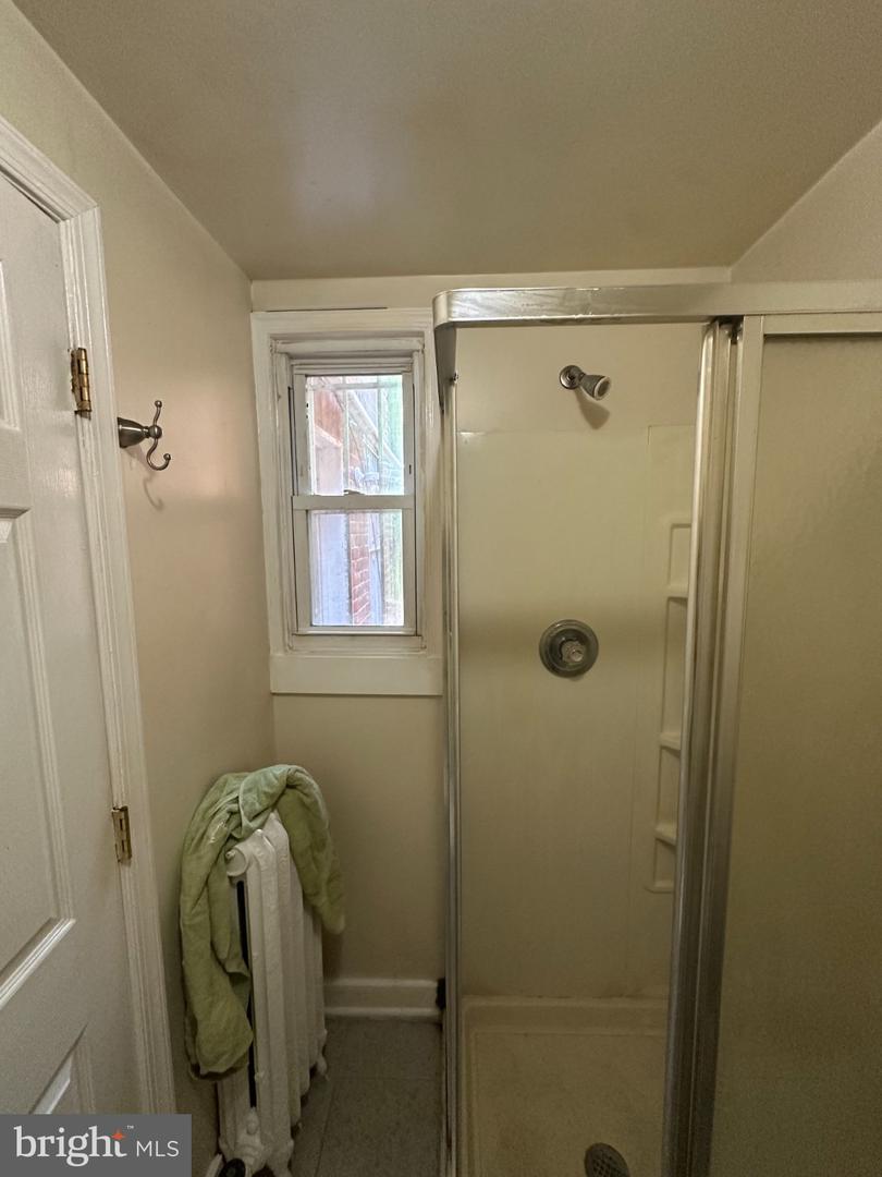 1533 6th St Nw Property Photo 4