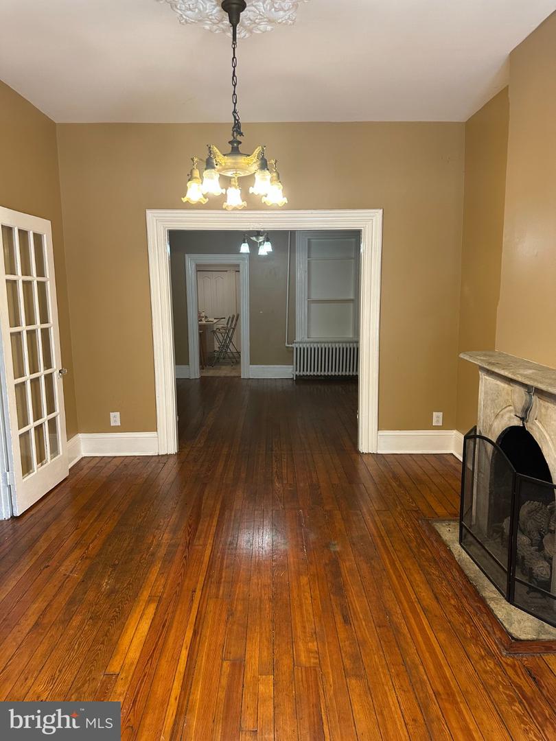 1533 6th St Nw Property Photo 6
