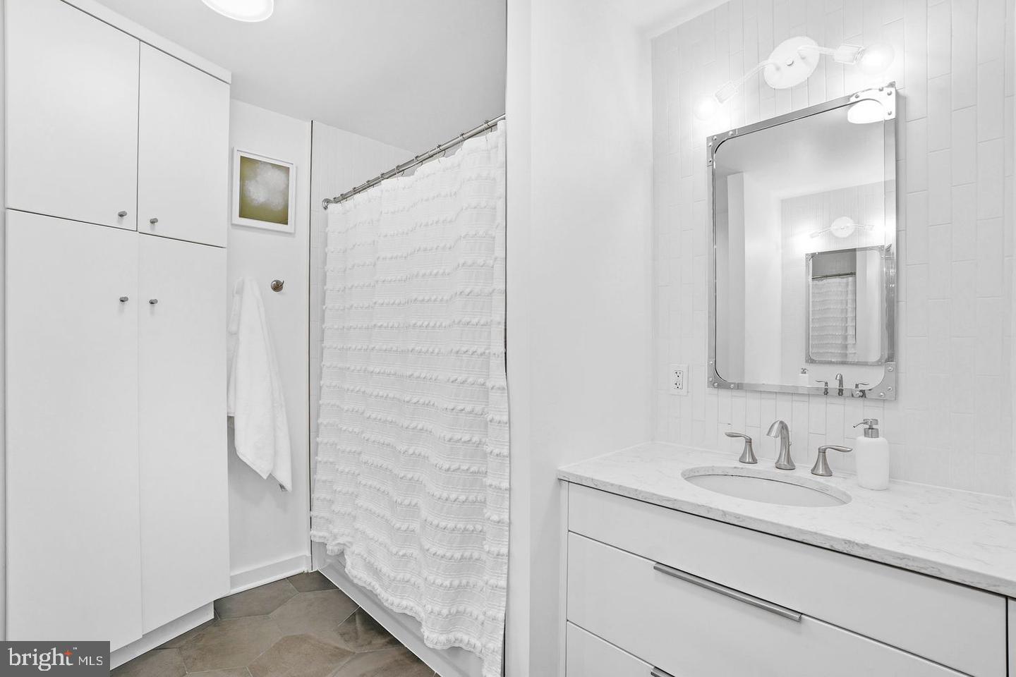 2120 Vermont Ave Nw #123 Property Photo 20