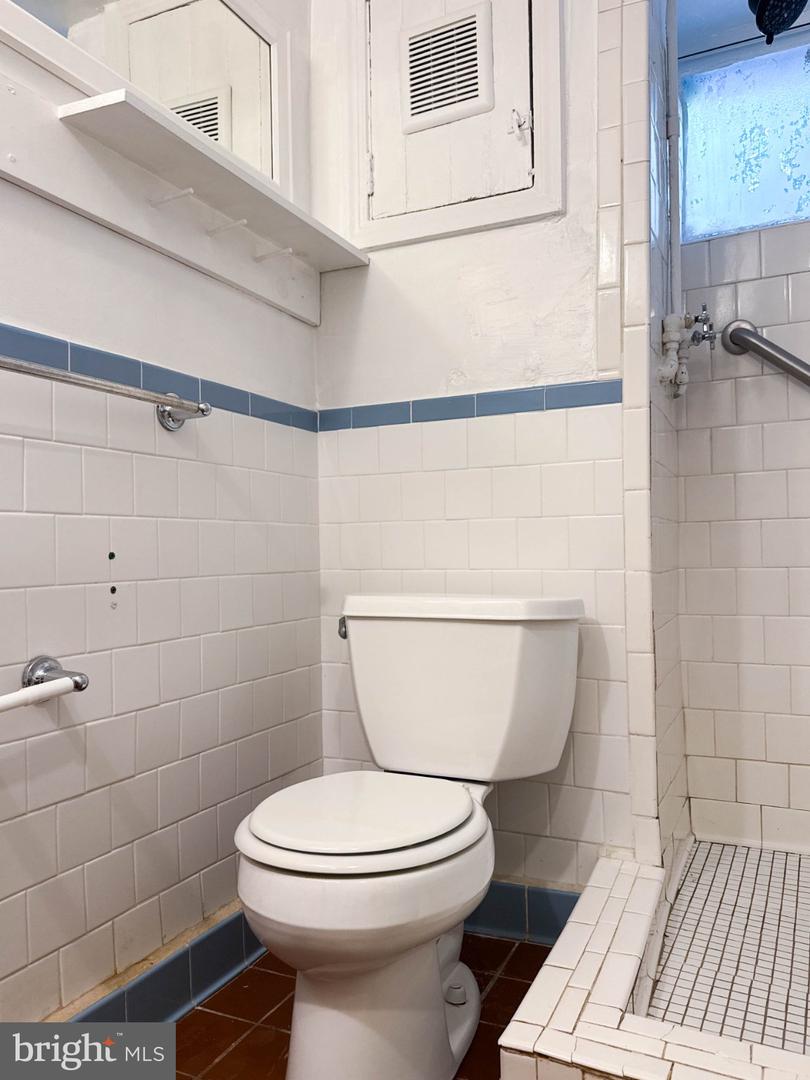 1215 29th Nw Property Photo 58