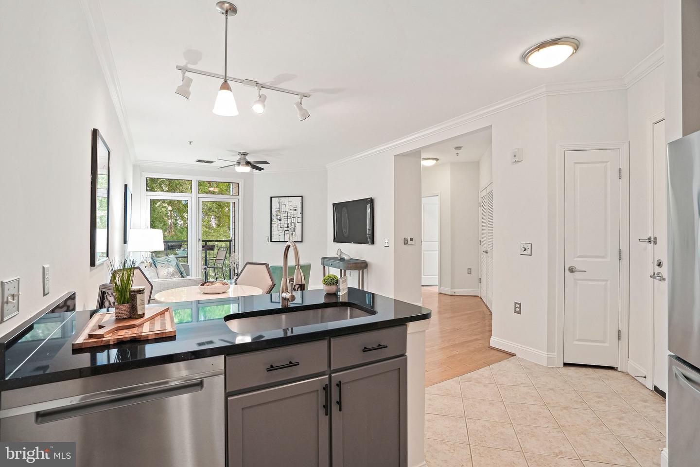 1391 Pennsylvania Ave Se #430 Property Photo 5