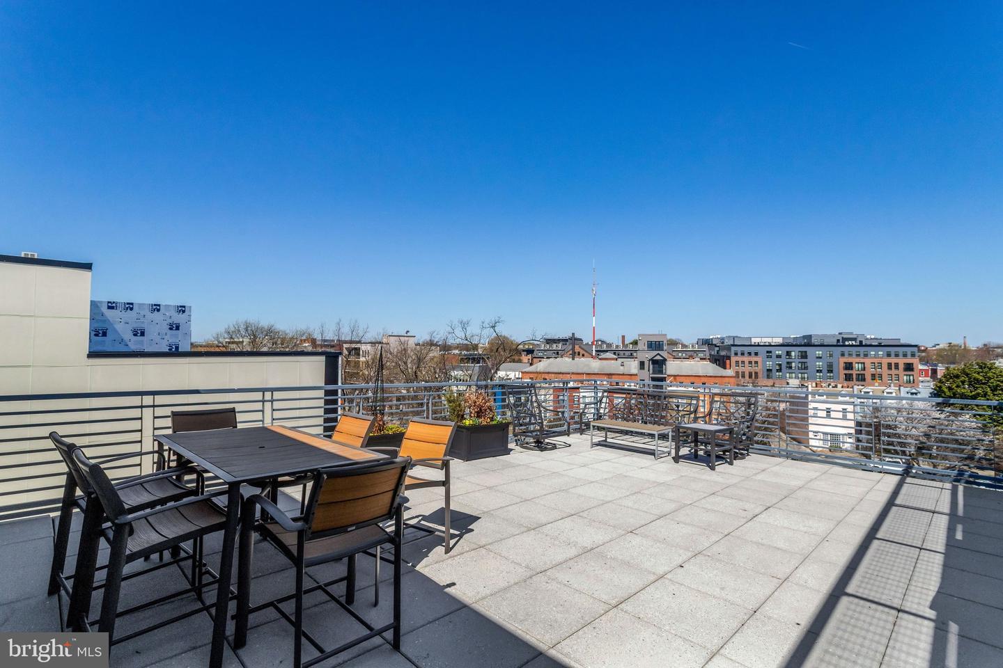 1391 Pennsylvania Ave Se #430 Property Photo 36