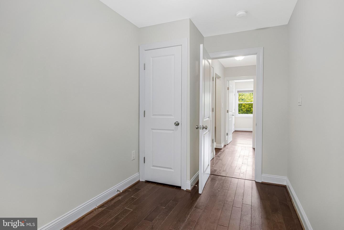 1344 Levis St Ne Property Photo 20