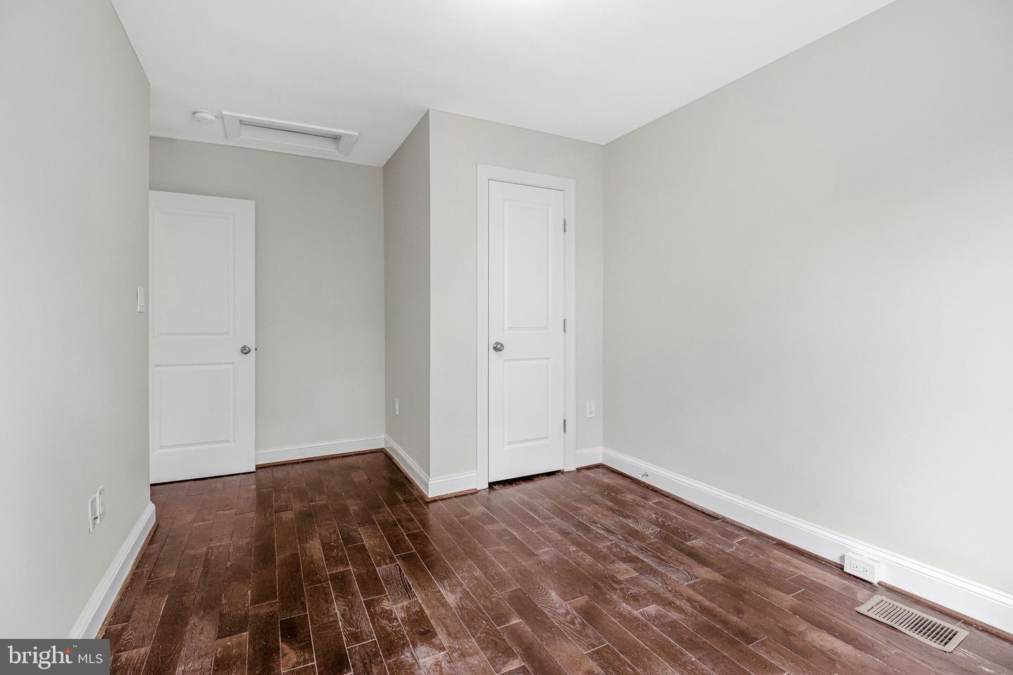 1344 Levis St Ne Property Photo 23