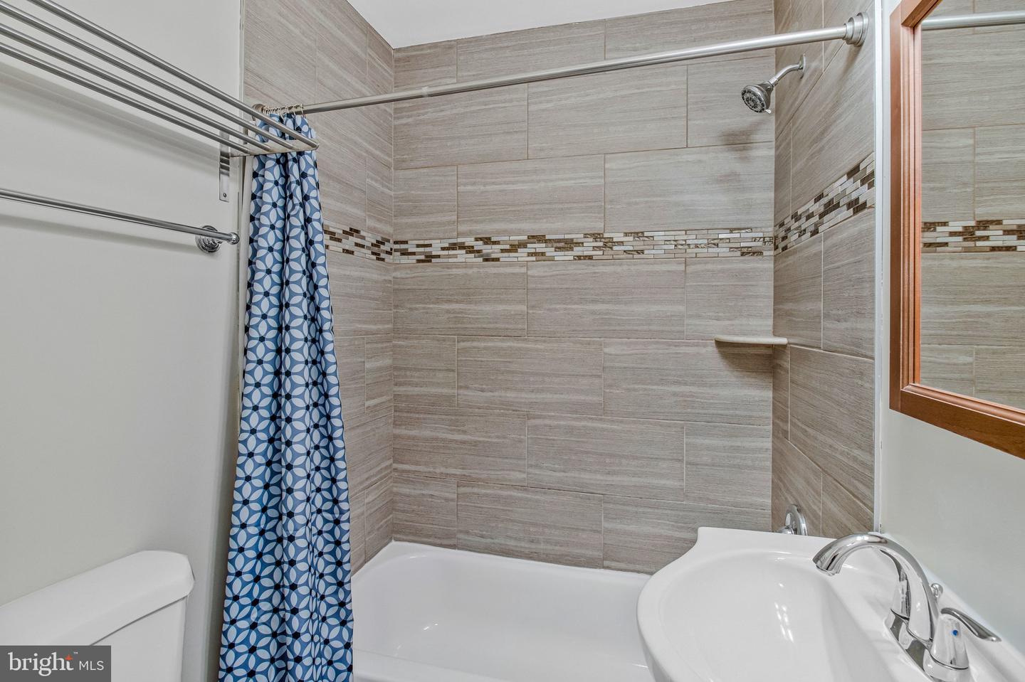 1344 Levis St Ne Property Photo 28