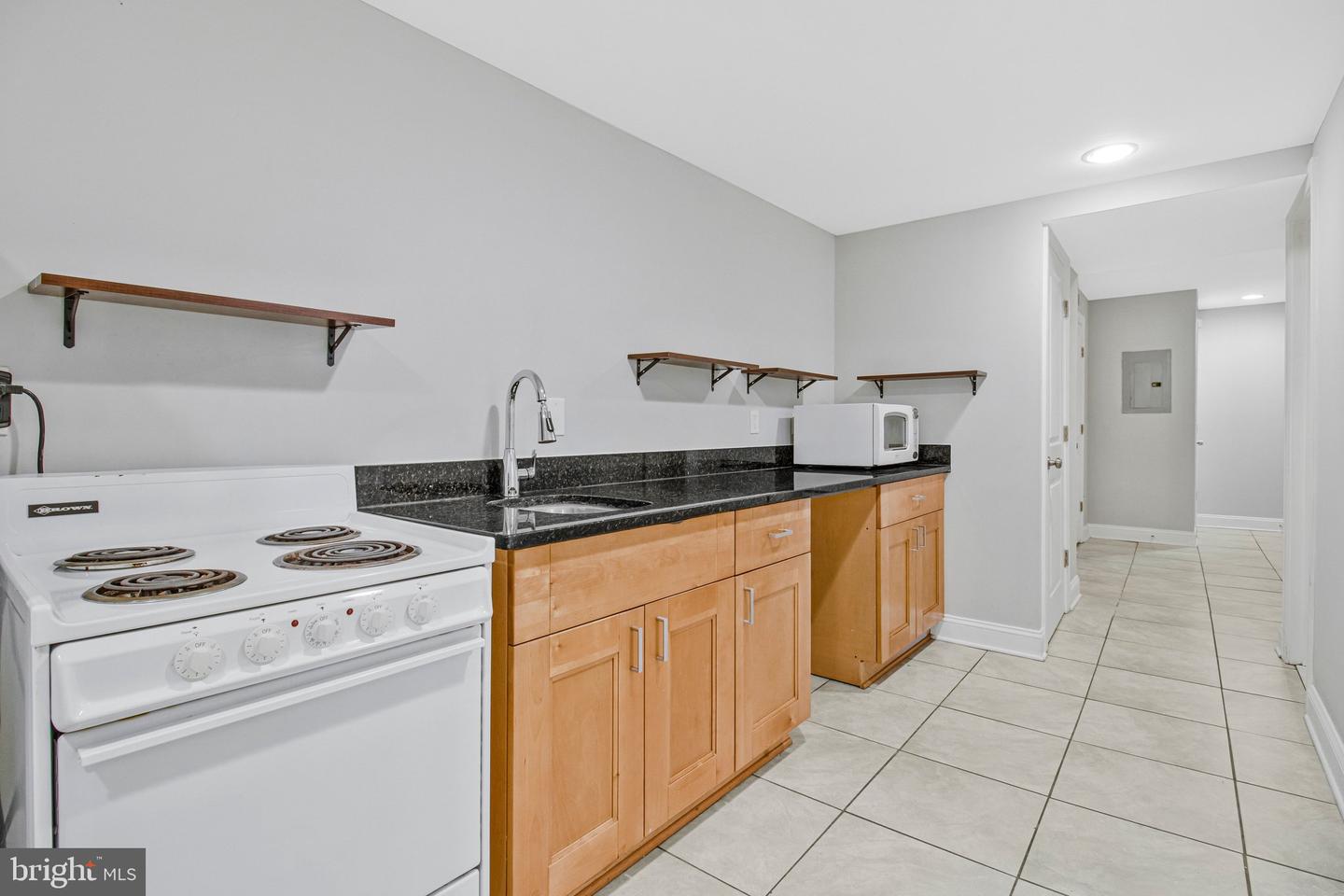 1344 Levis St Ne Property Photo 29