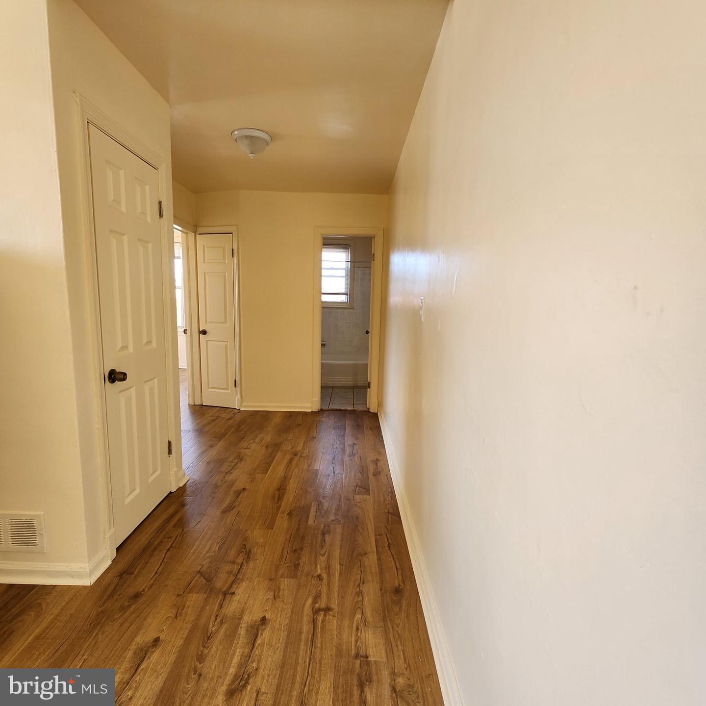 1846 Maryland Ave Ne Property Photo 4
