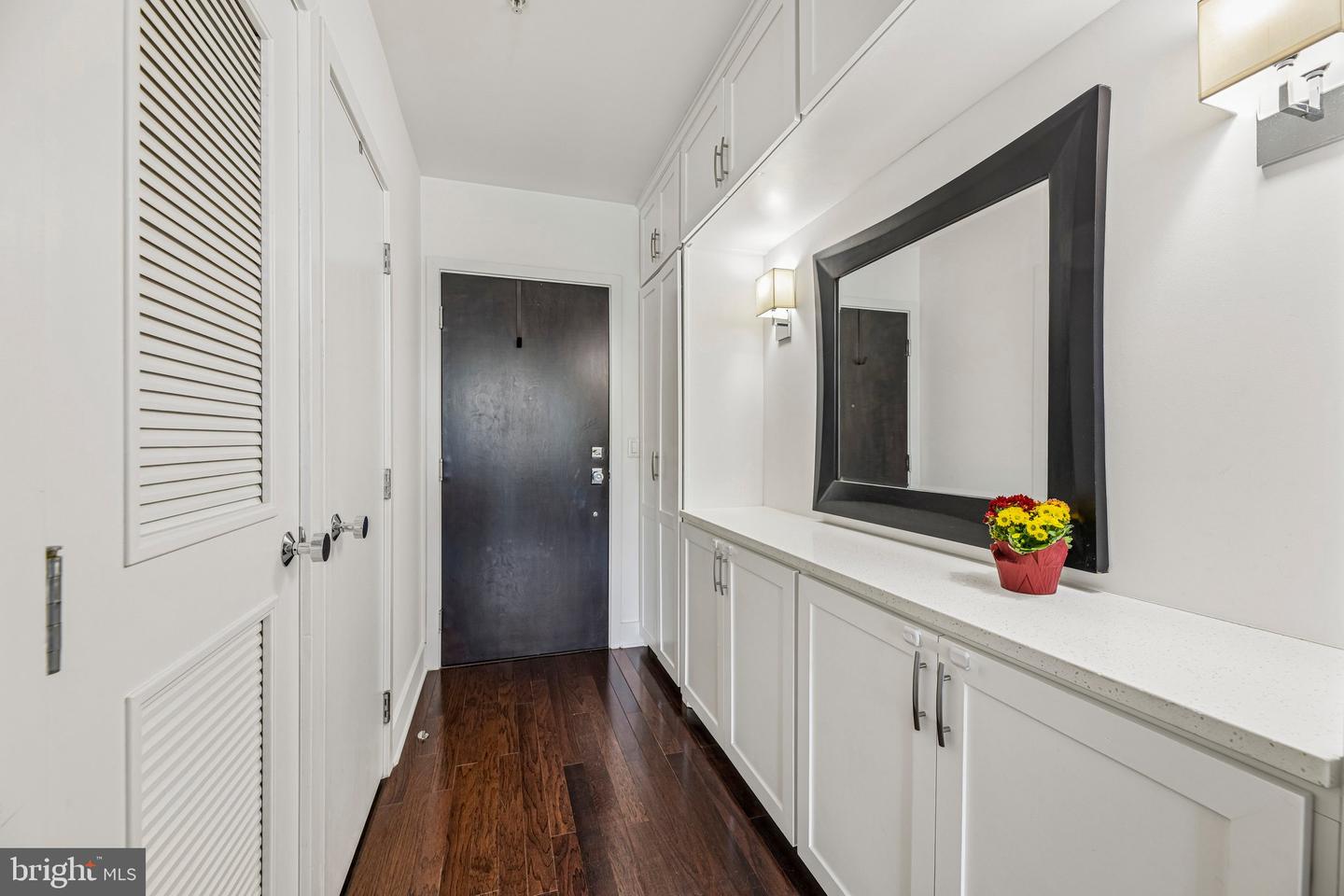 1020 Monroe St Nw #409 Property Photo 23