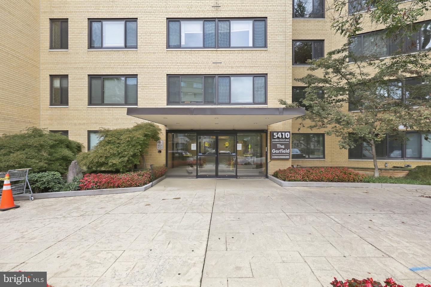 5410 Connecticut Ave Nw #208 Property Photo 1