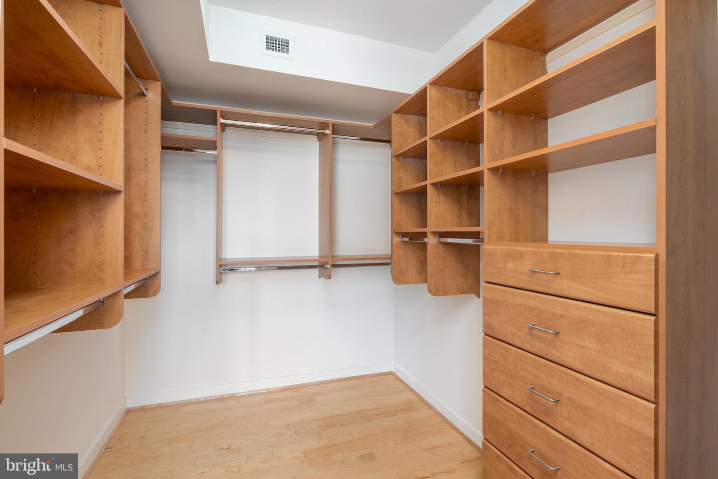 475 K St Nw #615 Property Photo 18