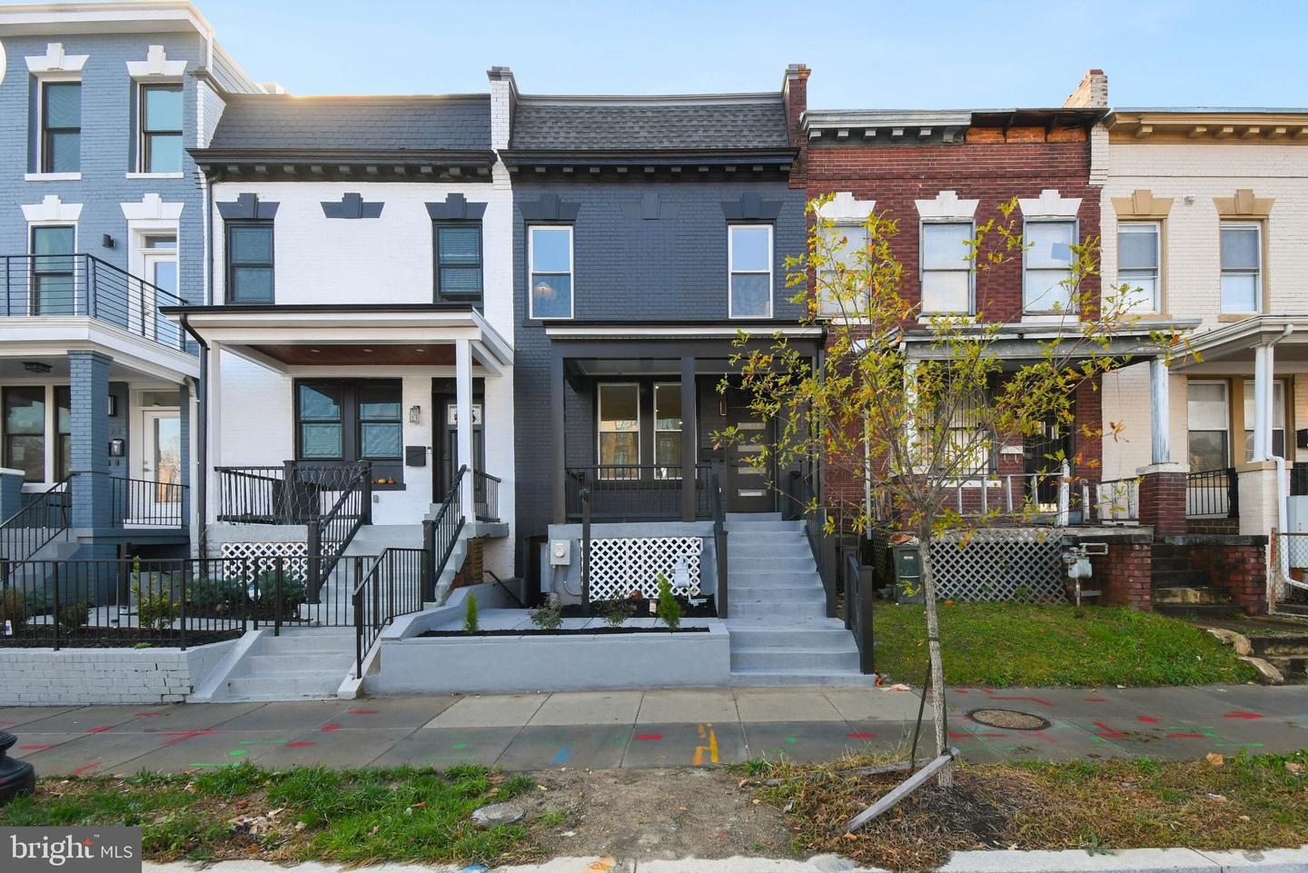 517 Florida Ave Ne Property Photo 2