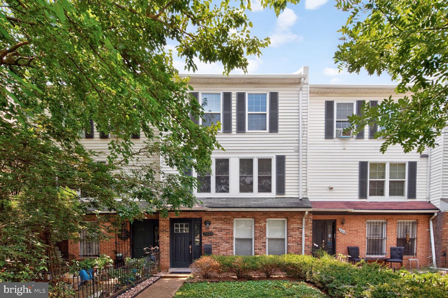 2614 SHERMAN AVE NW #A Property Photo 1