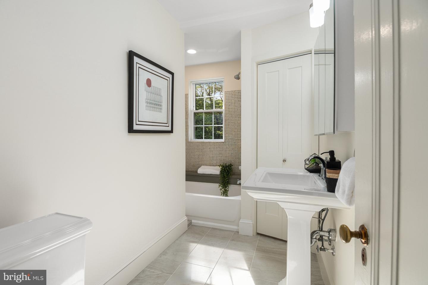 3835 S St Nw Property Photo 15