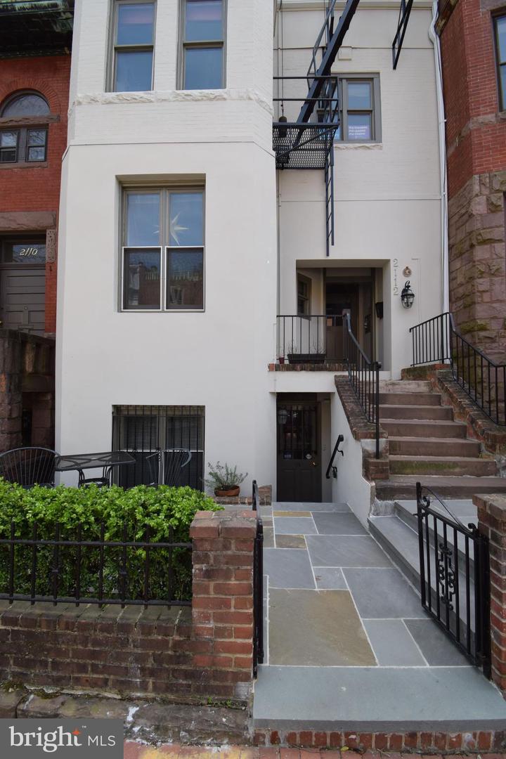 2112 O ST NW #1 Property Photo 1