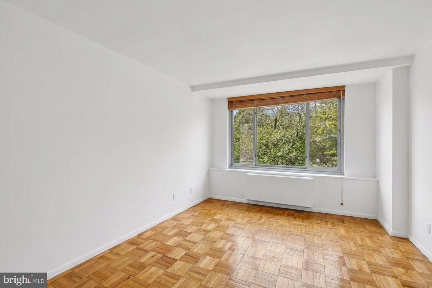 4200 Cathedral Ave Nw #716 Property Photo 26