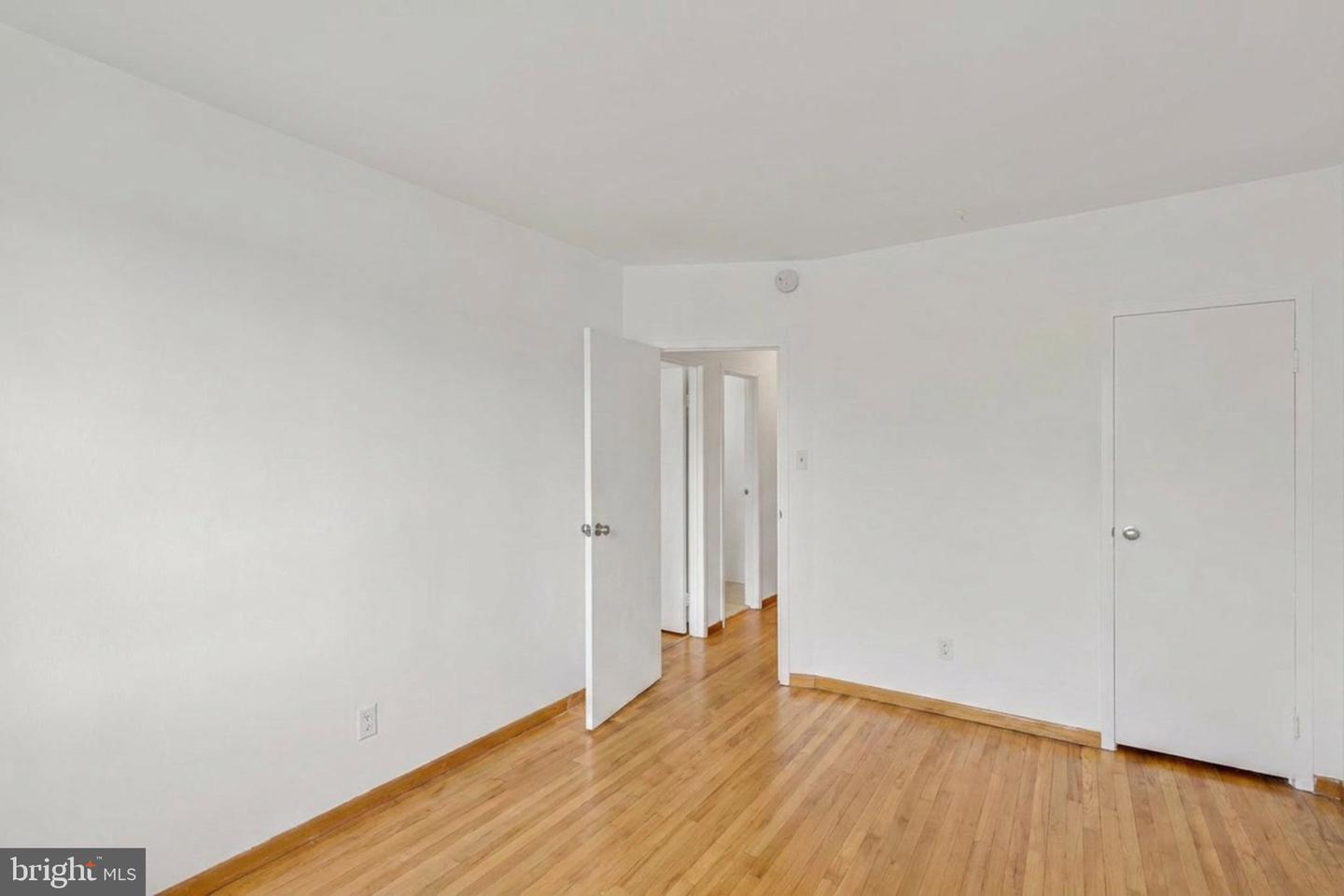 4200 Cathedral Ave Nw #716 Property Photo 29