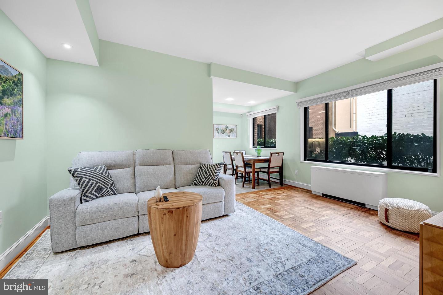 5112 Macarthur Blvd Nw #2 Property Photo 4