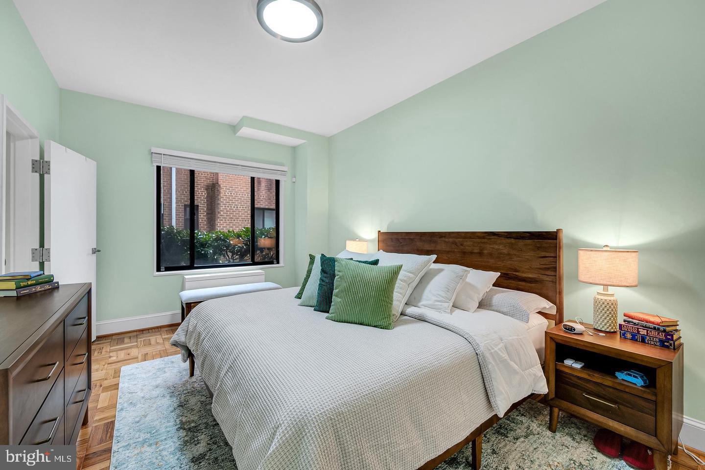 5112 Macarthur Blvd Nw #2 Property Photo 10