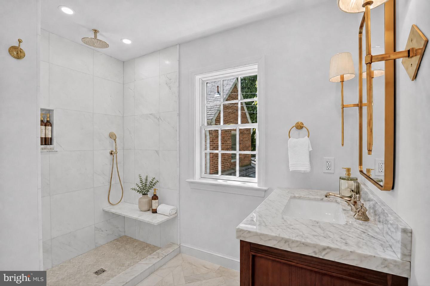 2921 Legation St Nw Property Photo 18