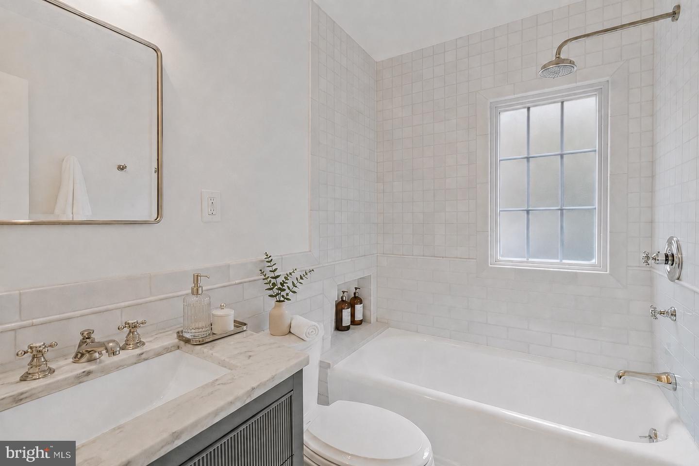 2921 Legation St Nw Property Photo 20