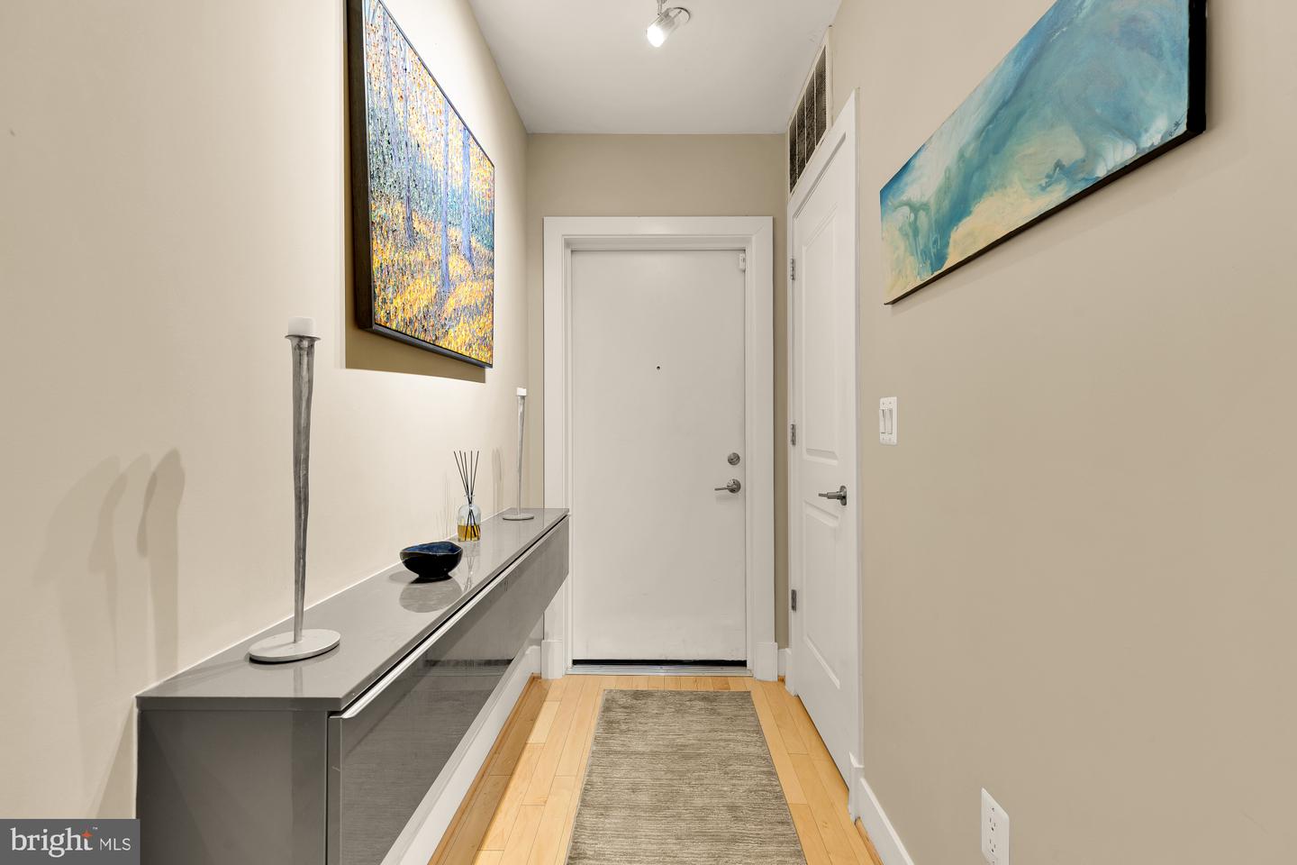 5201 Wisconsin Ave Nw #212 Property Photo 4
