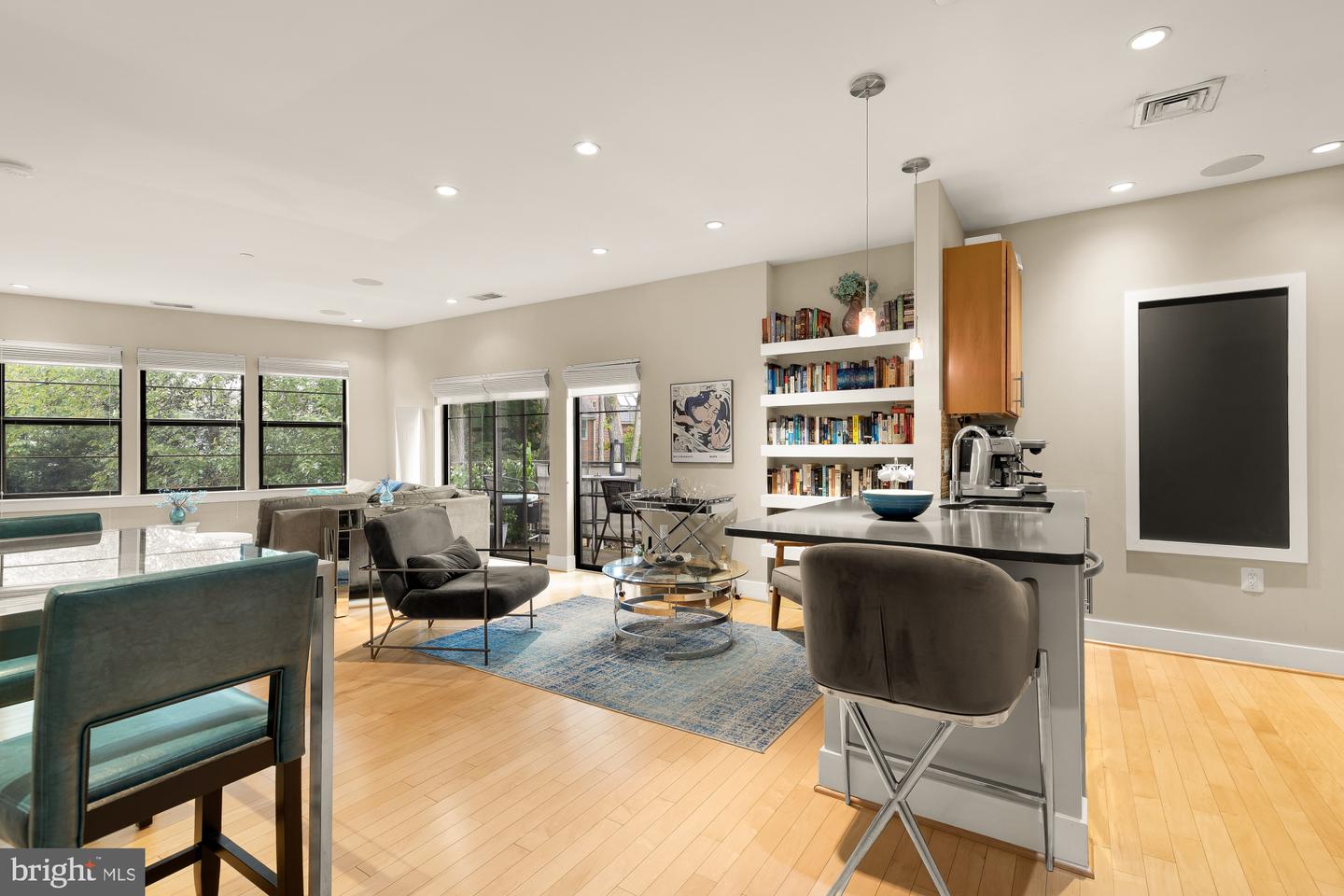 5201 Wisconsin Ave Nw #212 Property Photo 11