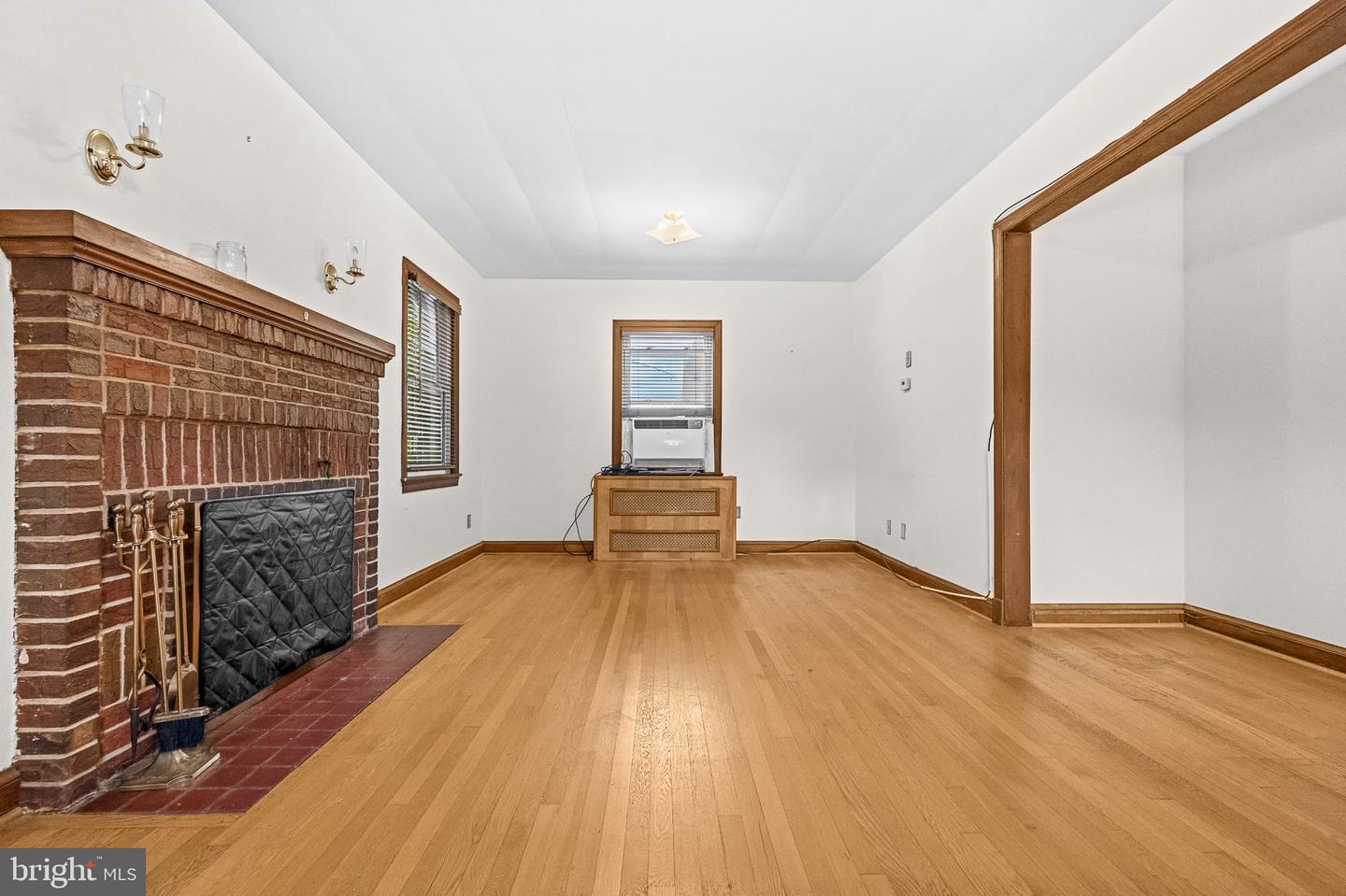 1700 Douglas St Ne Property Photo 7
