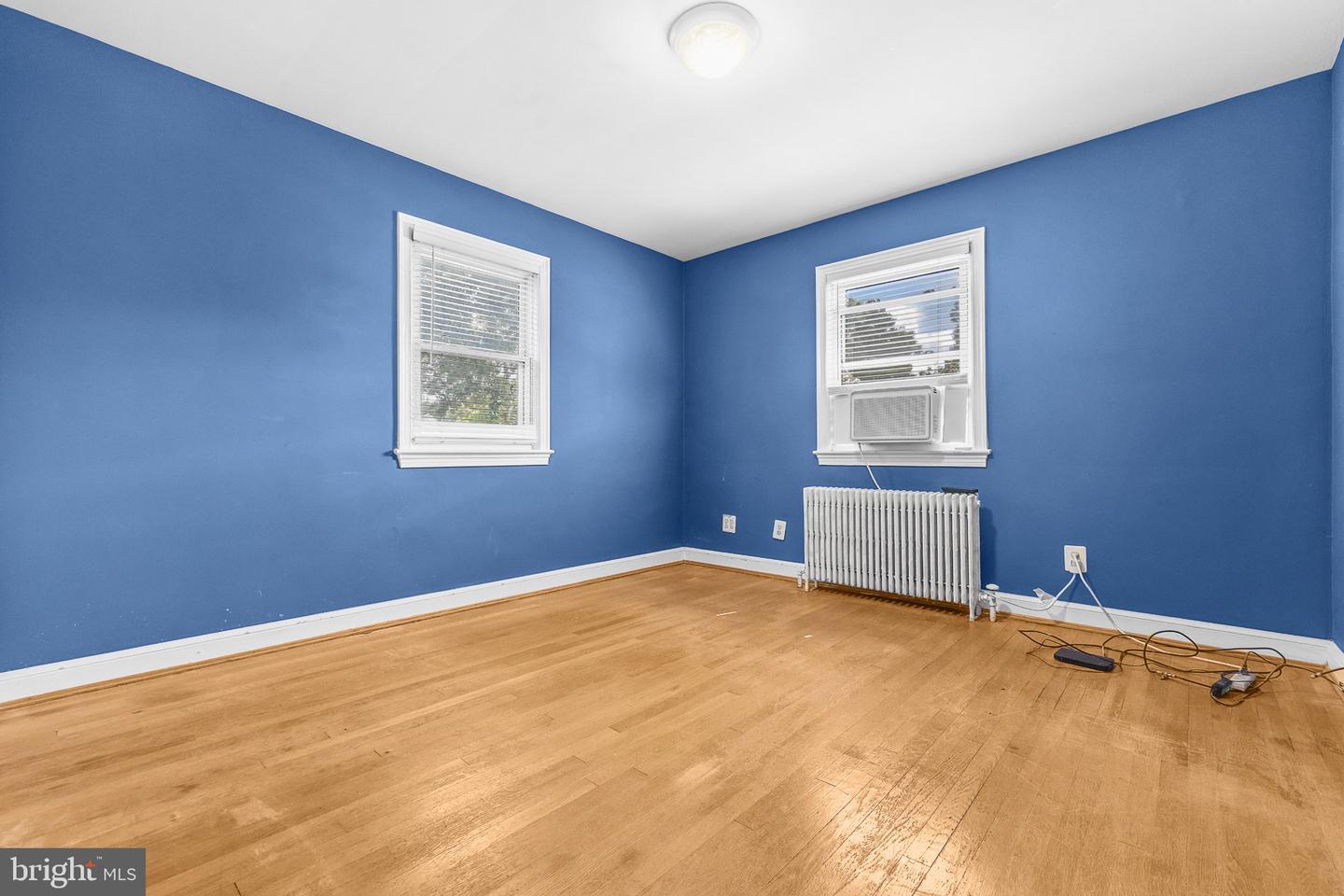 1700 Douglas St Ne Property Photo 24