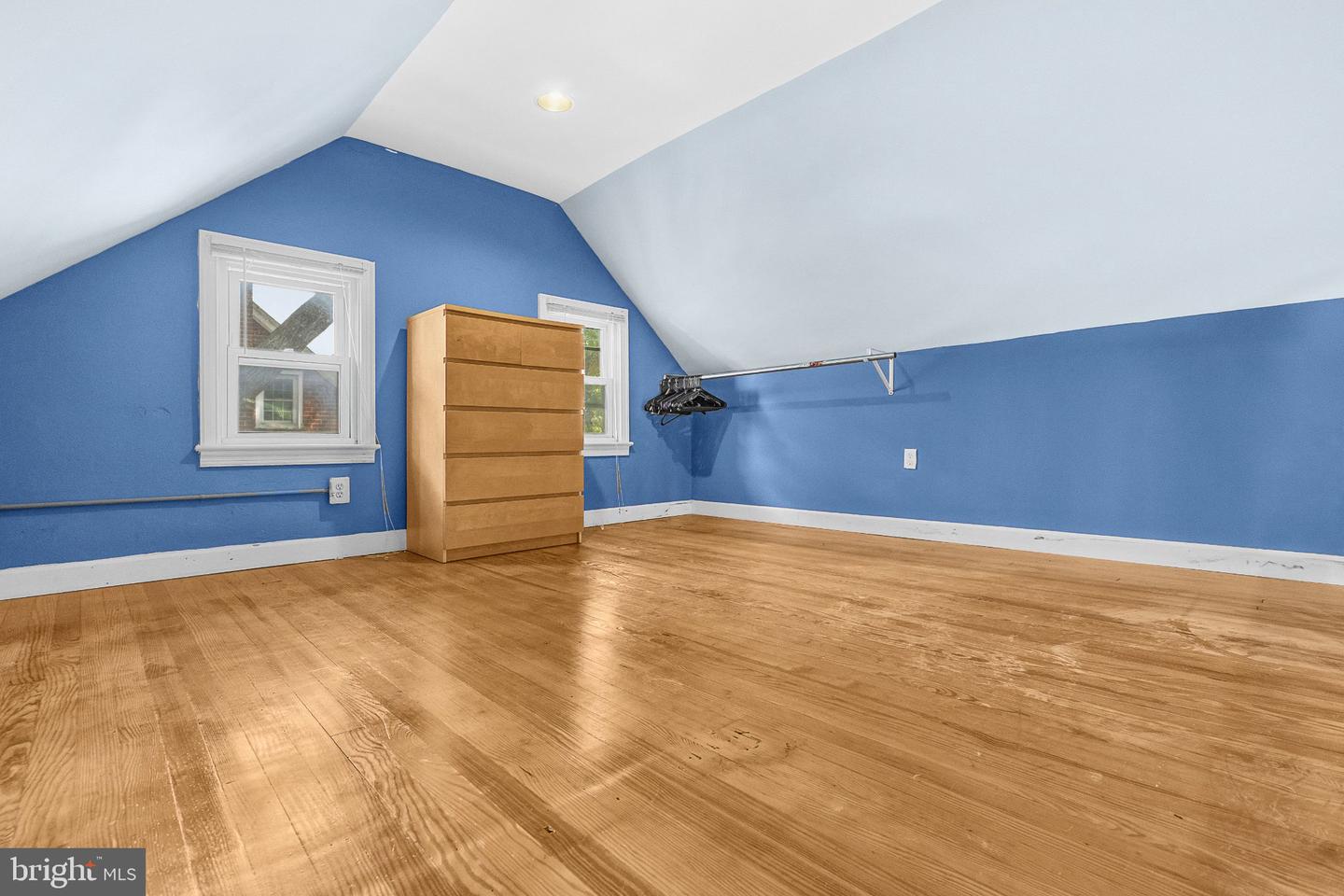 1700 Douglas St Ne Property Photo 29